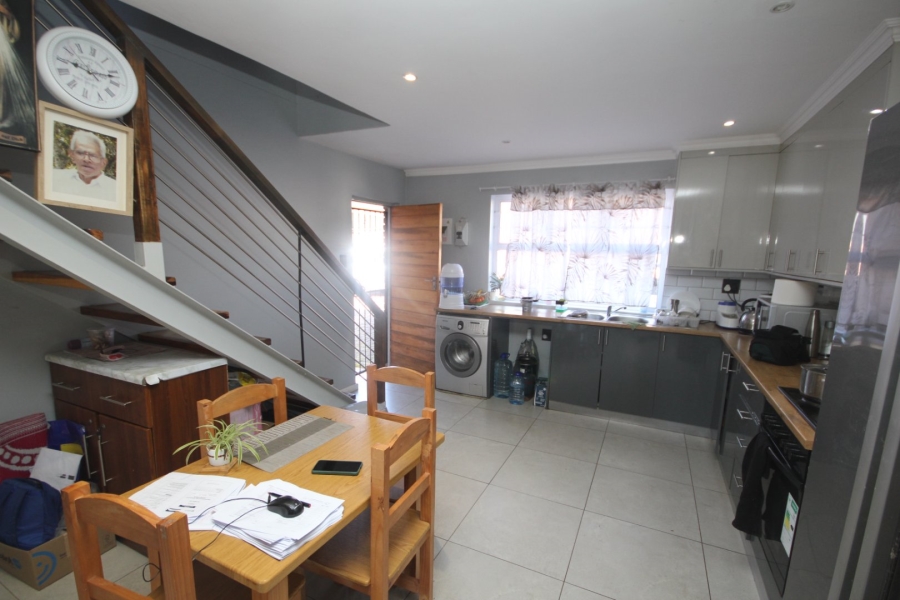 2 Bedroom Property for Sale in Berea Eastern Cape